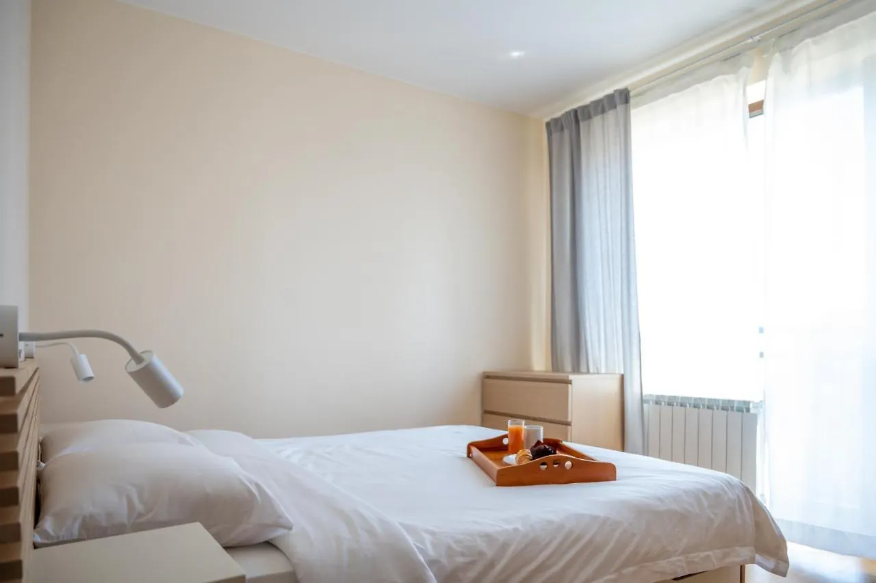 Modern And Spacious Apartments In The City Centre Sofya